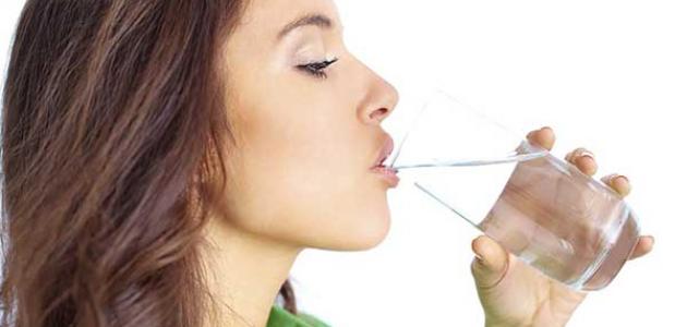 تأثير حل شعور  8 فوائد صحية لشرب الماء يومياً مدعومة من العلم | اونيلا