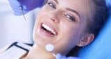 ماذا يمكن لـ طبيب تجميل الأسنان أن يفعل؟